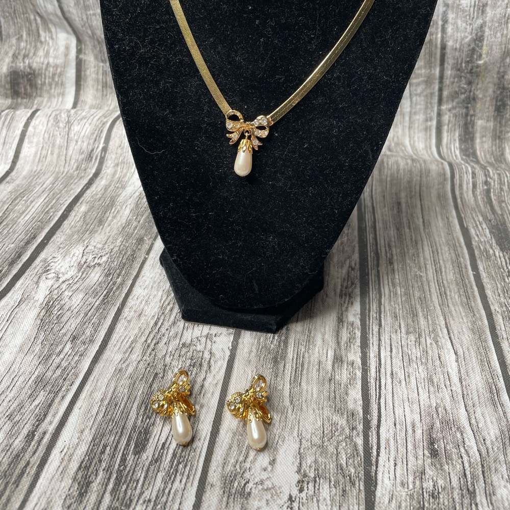 3 piece set. Vintage